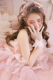 《朋友的未婚妻》HD